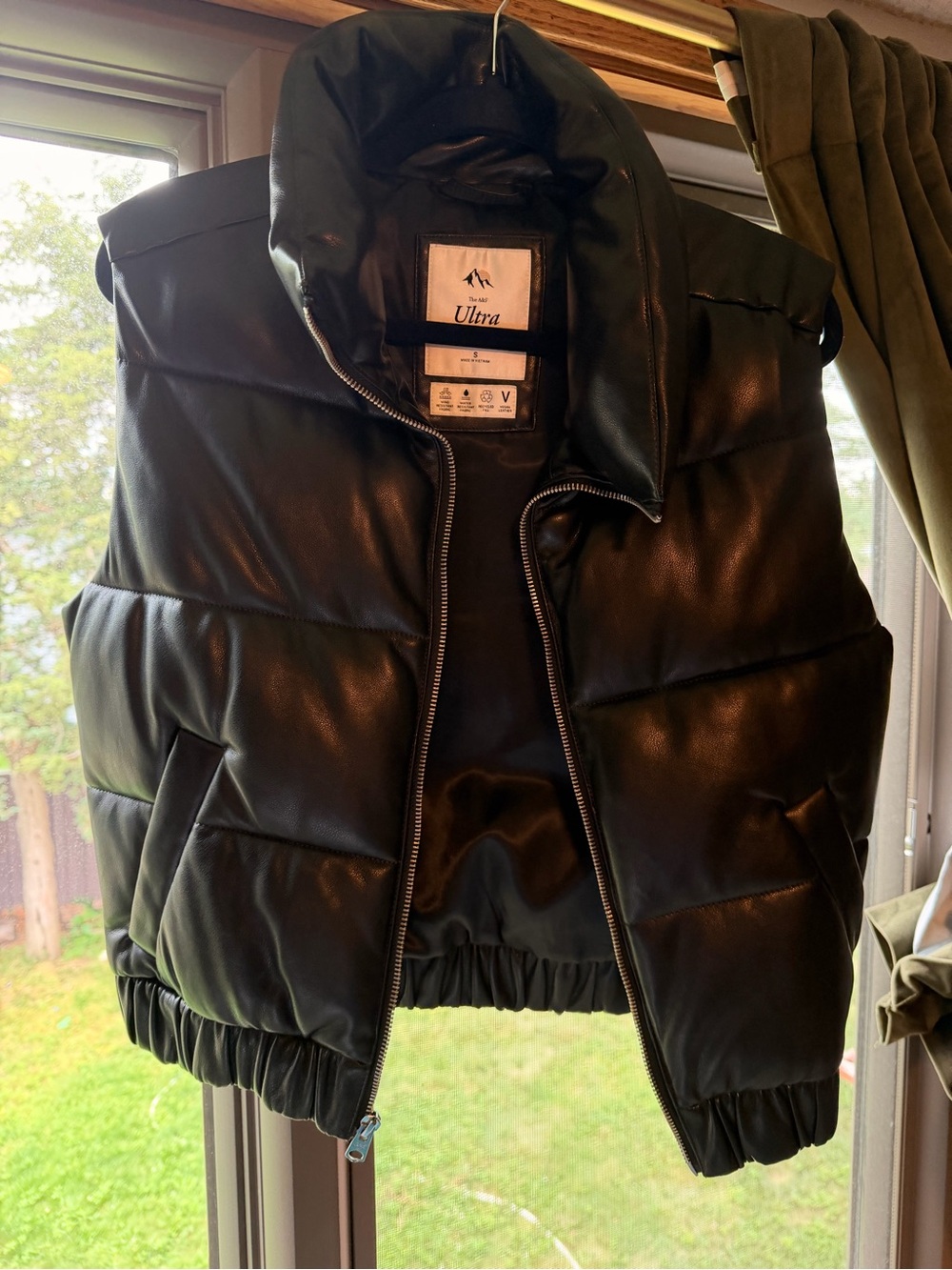 Abercrombie & Fitch Black Faux Leather Puffer Vest